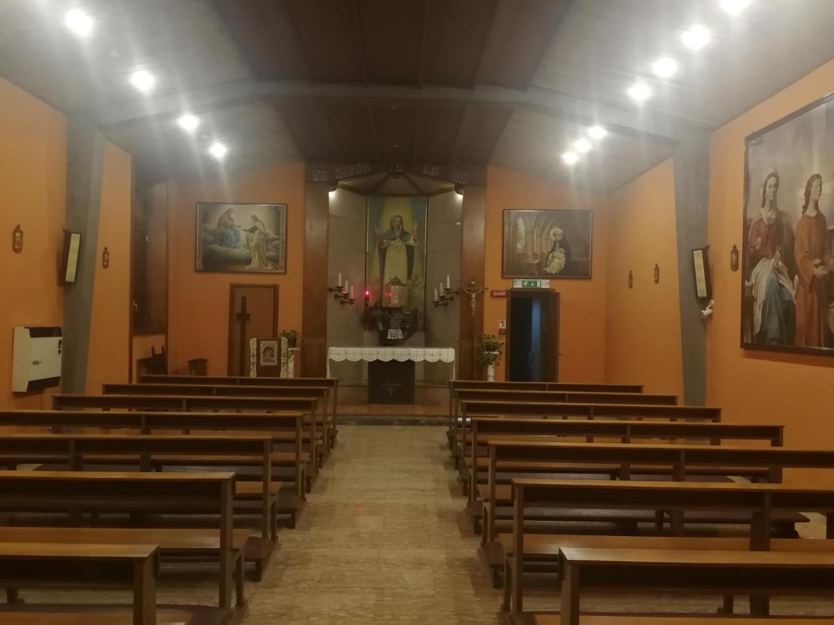 Casa Per Ferie Suore Domenicane Rome Bagian luar foto