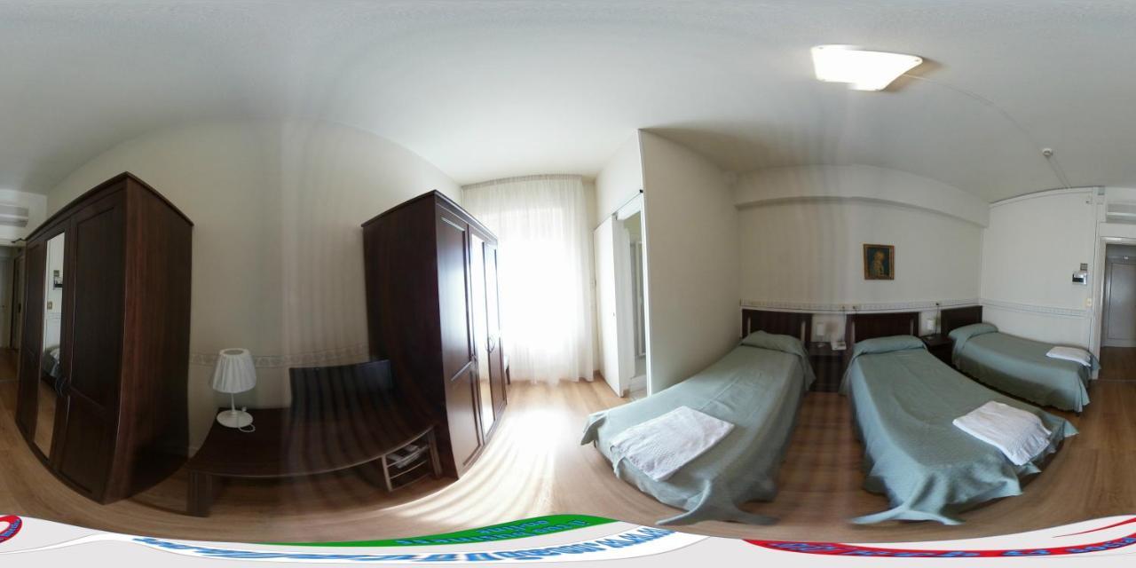Casa Per Ferie Suore Domenicane Rome Bagian luar foto